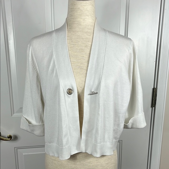 Cable & Gauge White Open Front Cardigan Sweater with Closure Detail - Size Large - Picture 5 of 12